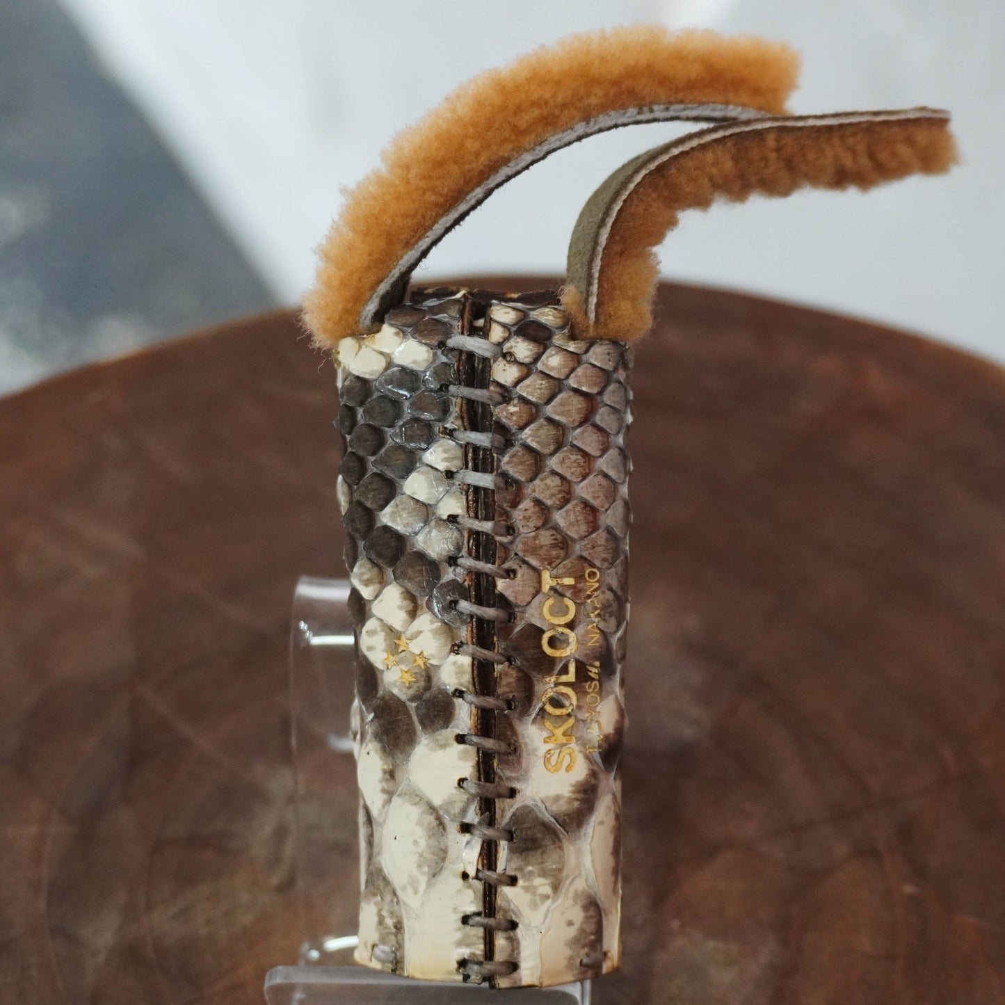 SKOLOCT LIGHTER CASE - PYTHON