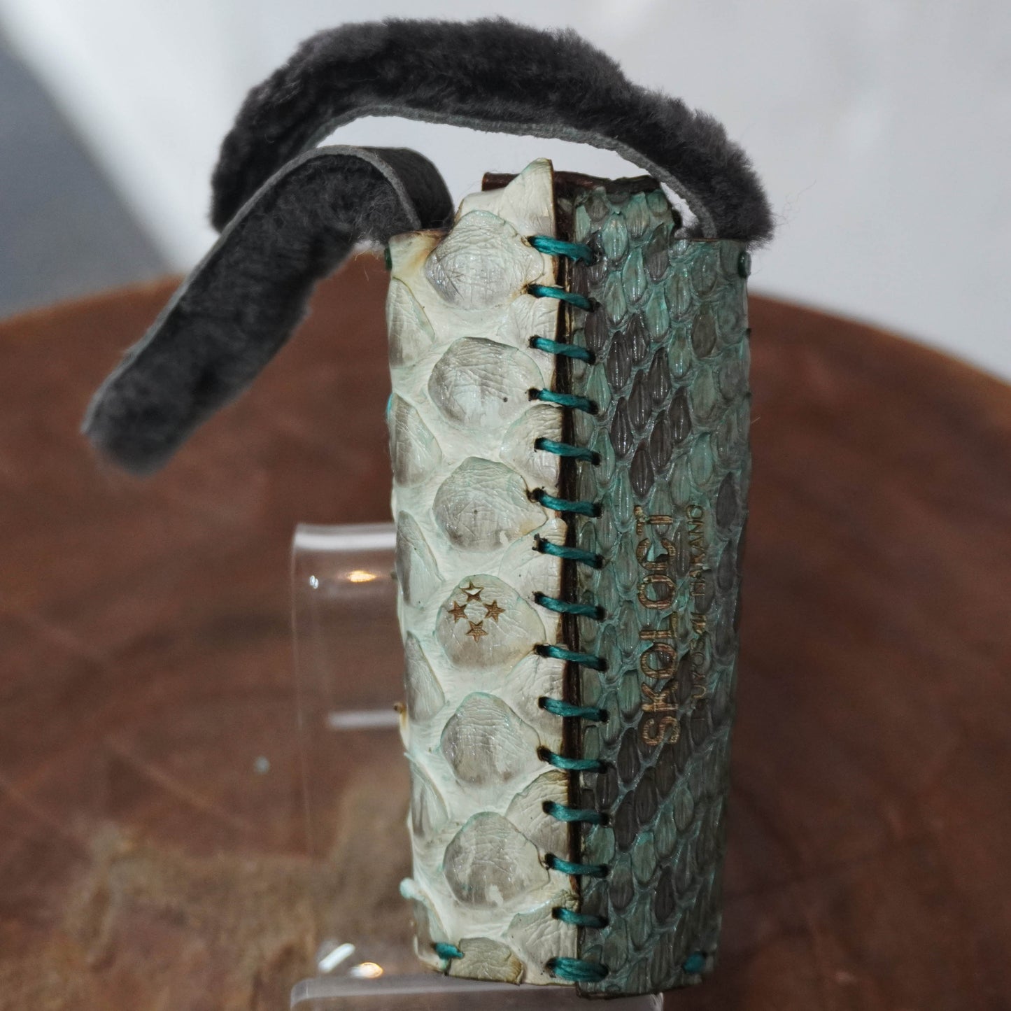 SKOLOCT LIGHTER CASE - PYTHON