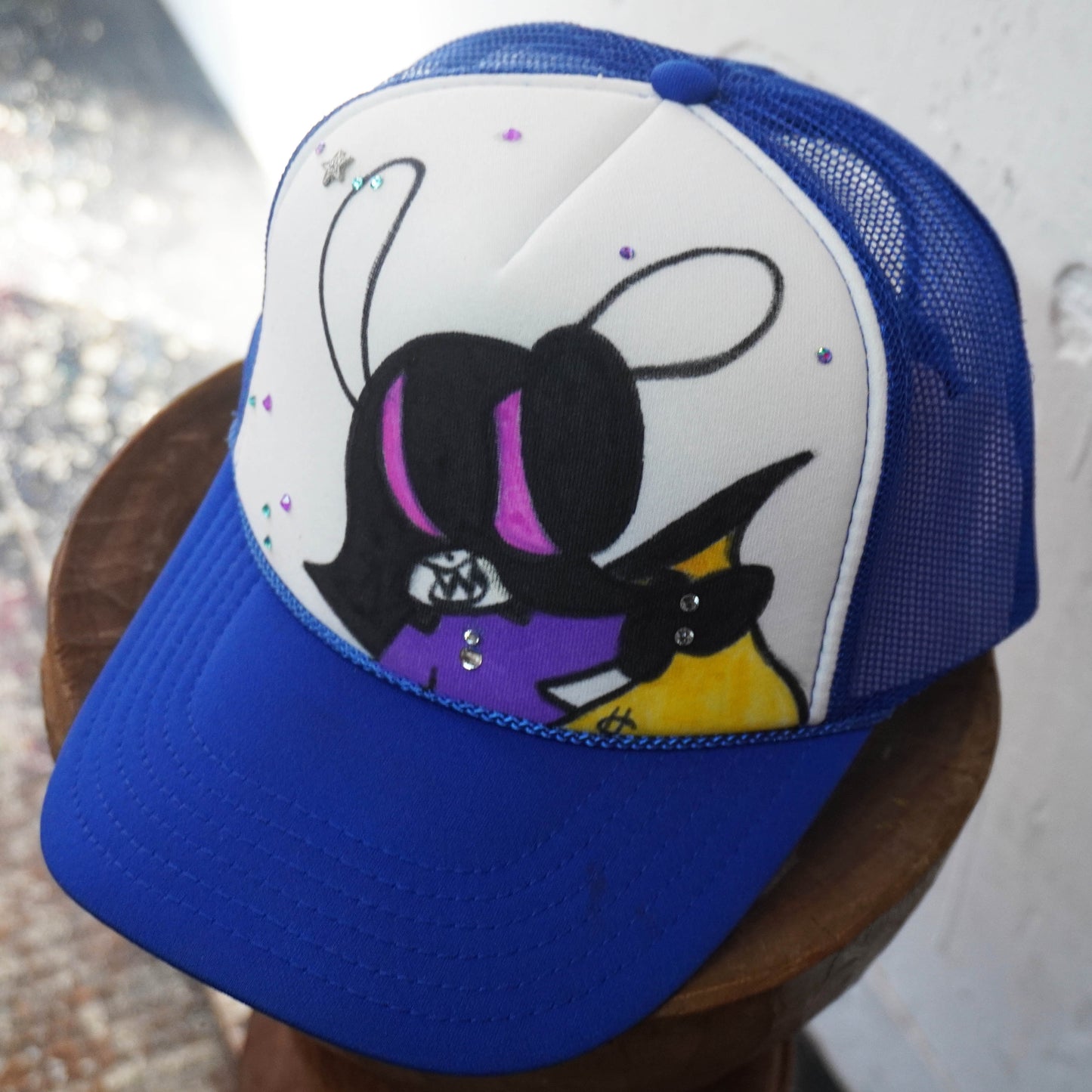 SKOLOCT PAINTED MESH CAP (RHINESTONE)