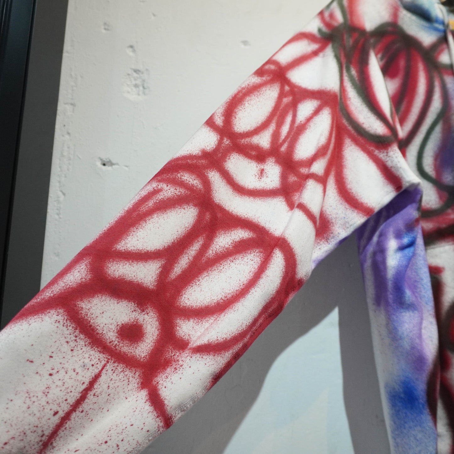 SKOLOCT SPRAY PAINTED ZIP HOODIE (XXL)