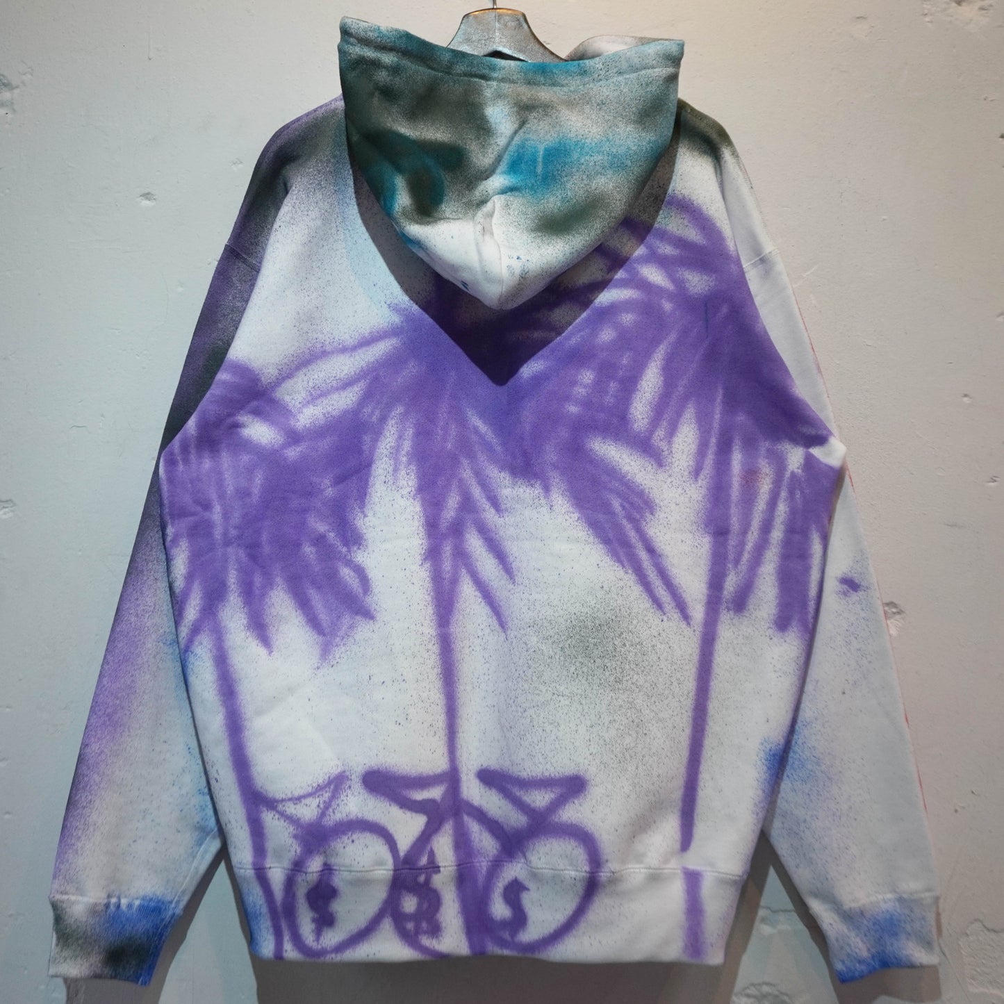 SKOLOCT SPRAY PAINTED ZIP HOODIE (XXL)