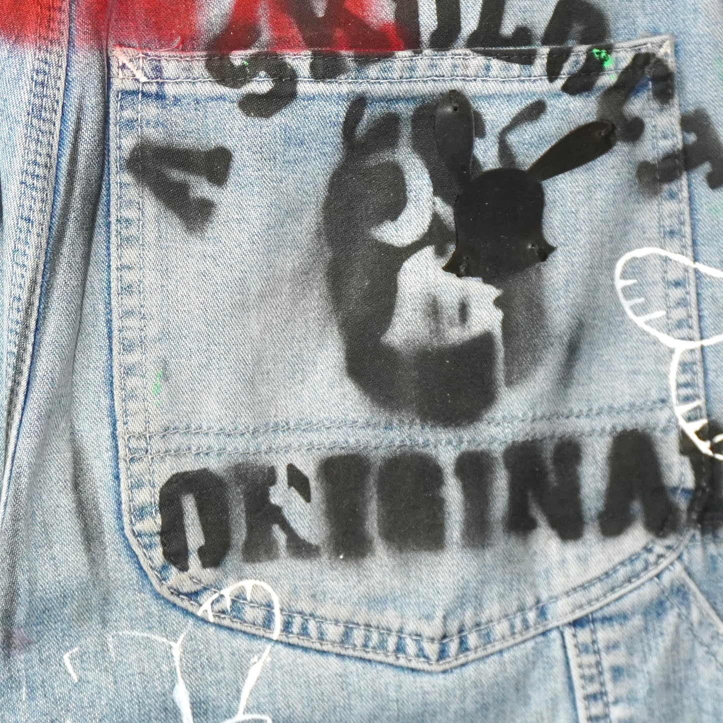 SKOLOCT SPRAY PAINTED JEANS - 28