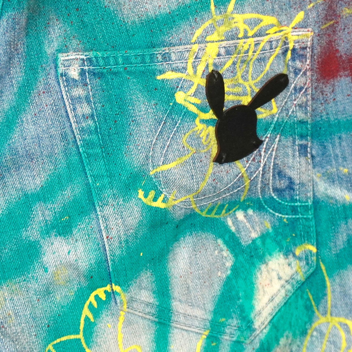 SKOLOCT SPRAY PAINTED JEANS - 29