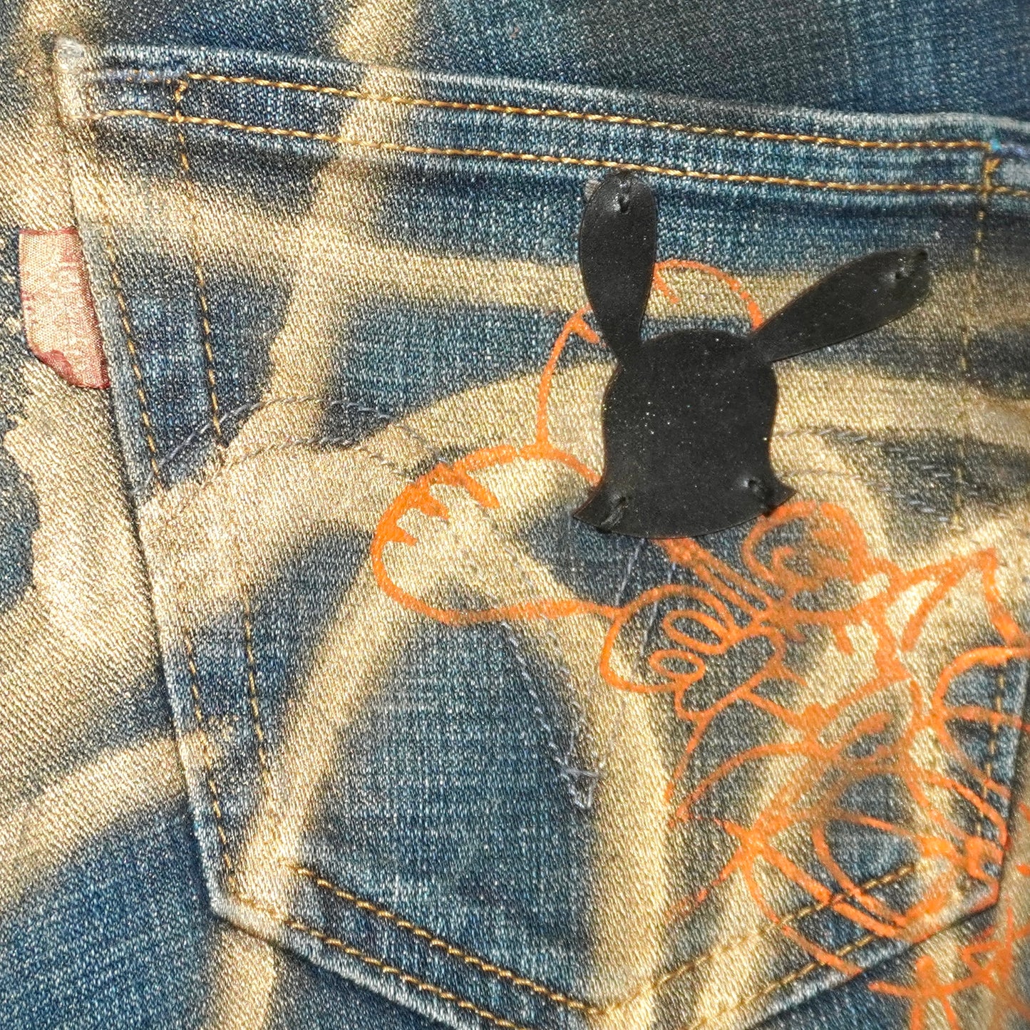 SKOLOCT SPRAY PAINTED JEANS - 31