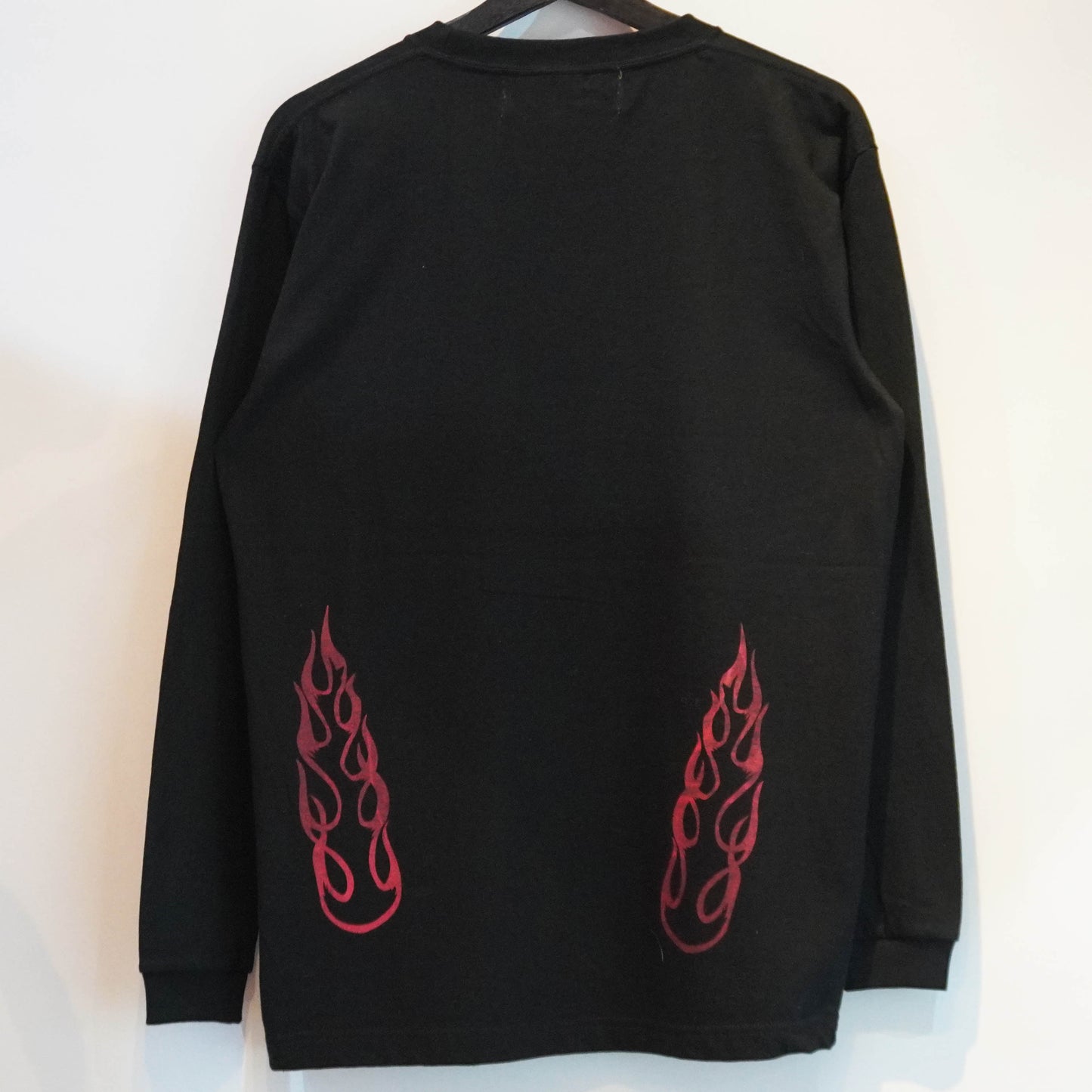 SKOLOCT RED FLAMES L/S T-SHIRT