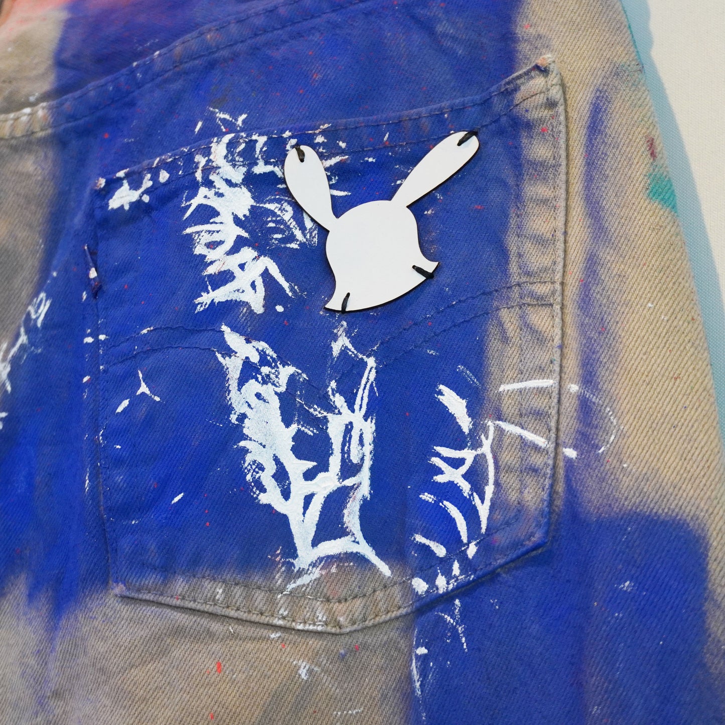 SKOLOCT SPRAY PAINTED JEANS - 36