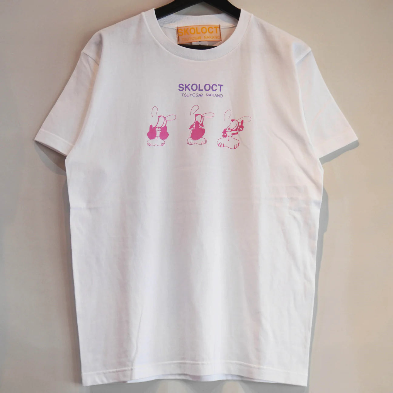 SKOLOCT TRIPLETS T-SHIRT (WHITE)