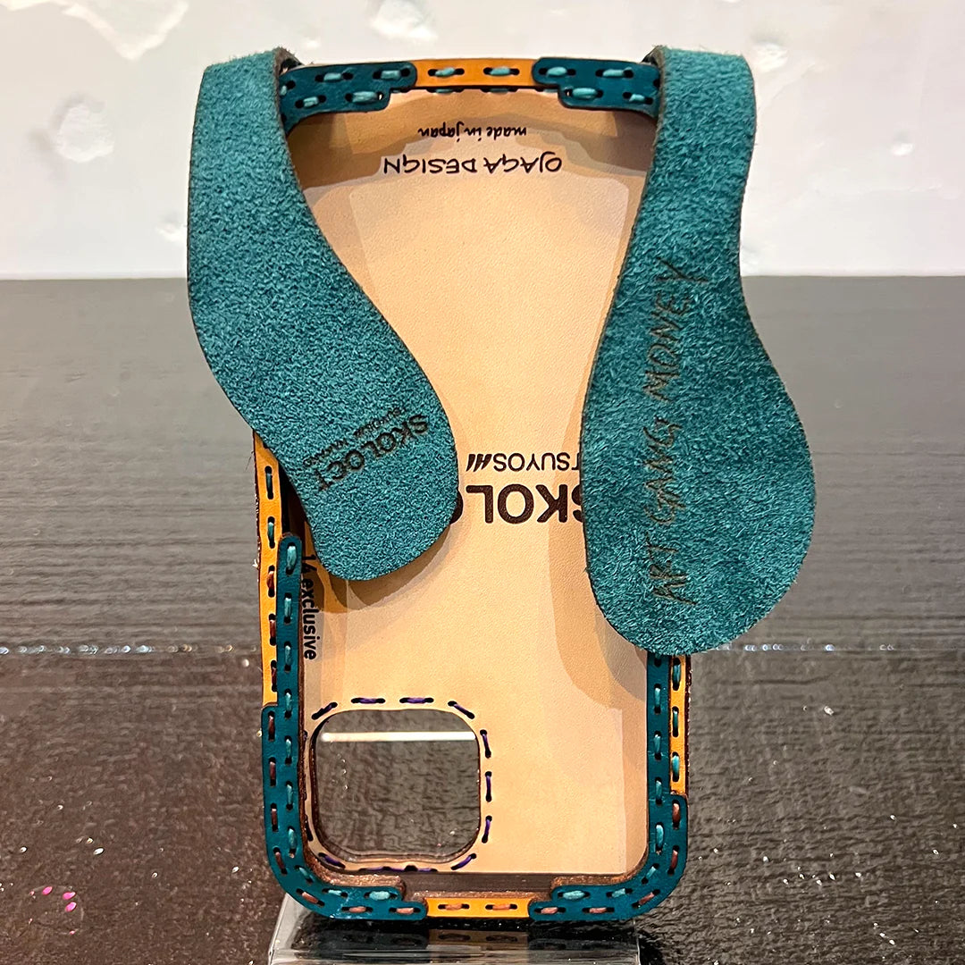 LEATHER PHONE CASE (iPhone 14 series)