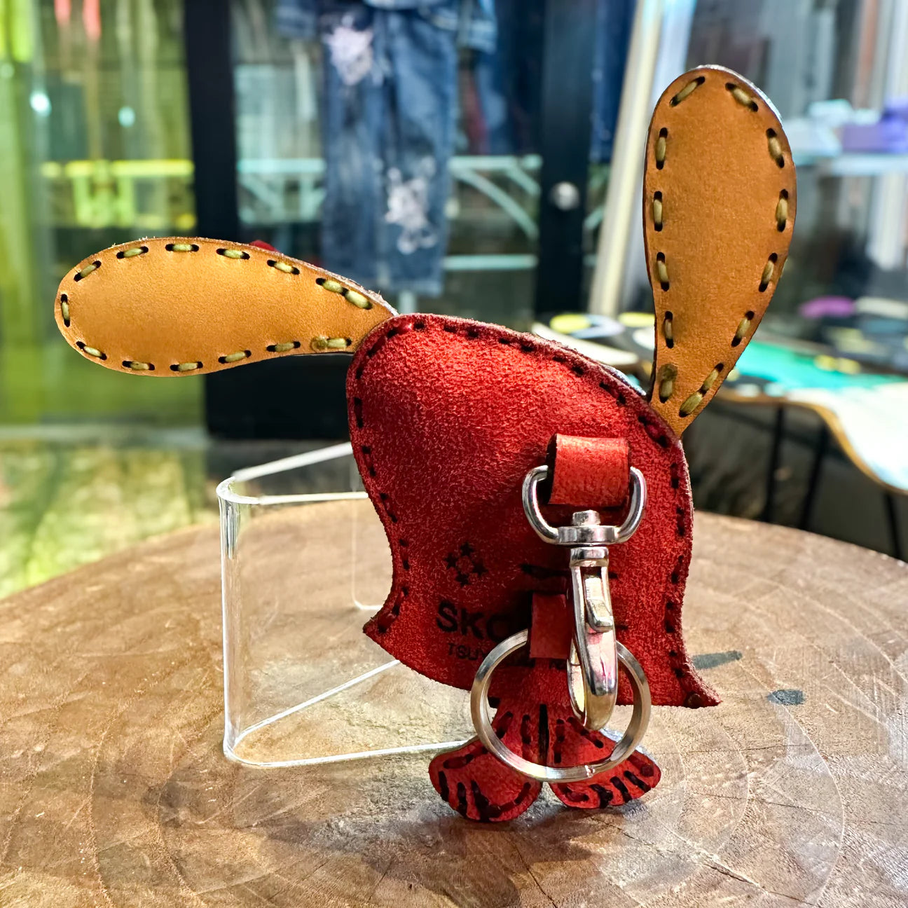 LEATHER KEYCHAIN "UZI"