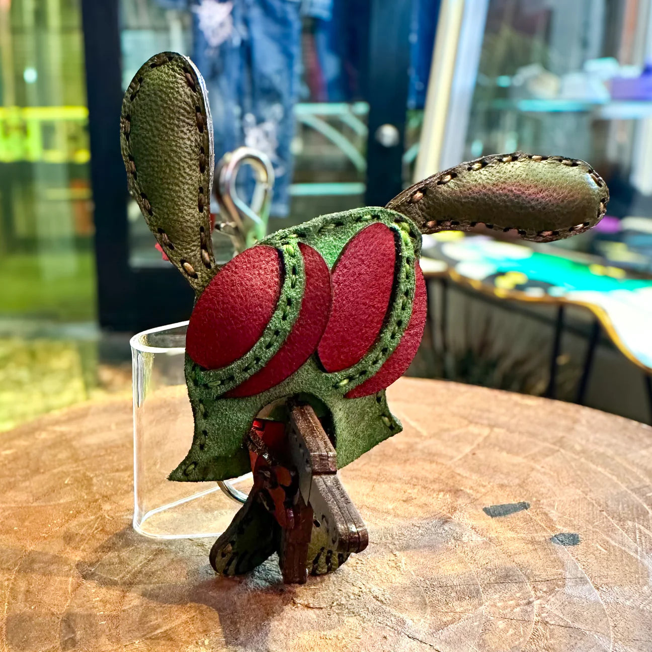 LEATHER KEYCHAIN "UZI"