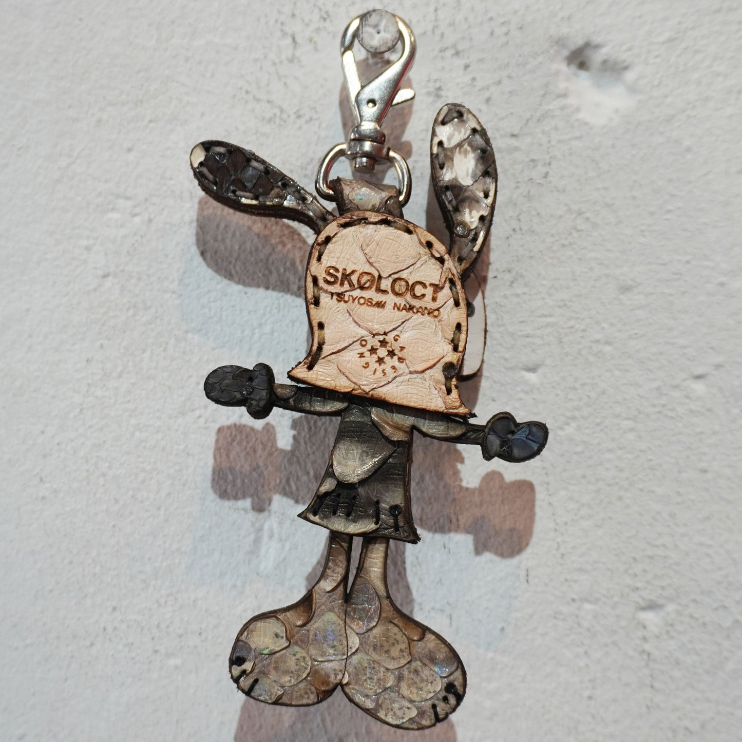 LEATHER KEYCHAIN "CROSS" - PYTHON