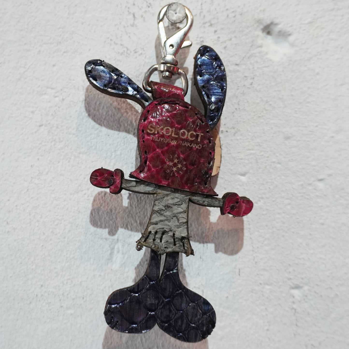 LEATHER KEYCHAIN "CROSS" - PYTHON