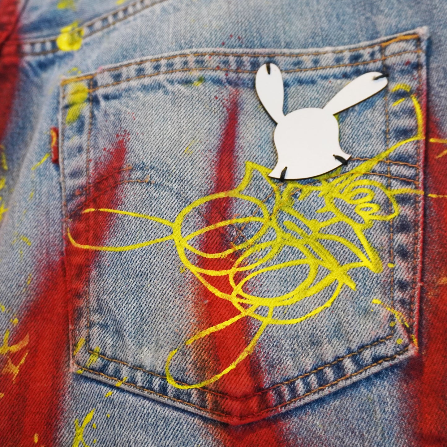 SKOLOCT SPRAY PAINTED JEANS - 36