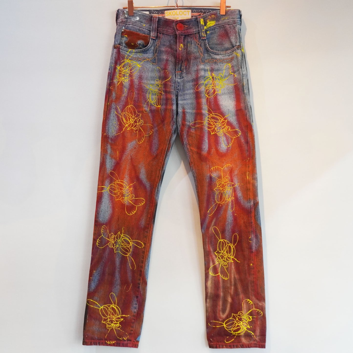 SKOLOCT SPRAY PAINTED JEANS - 30