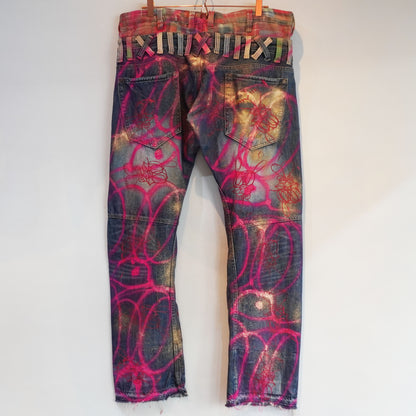 SKOLOCT SPRAY PAINTED JEANS - 38