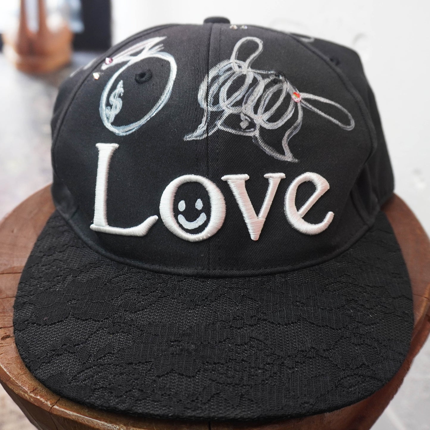 SKOLOCT PAINTED CAP (RHINESTONE)