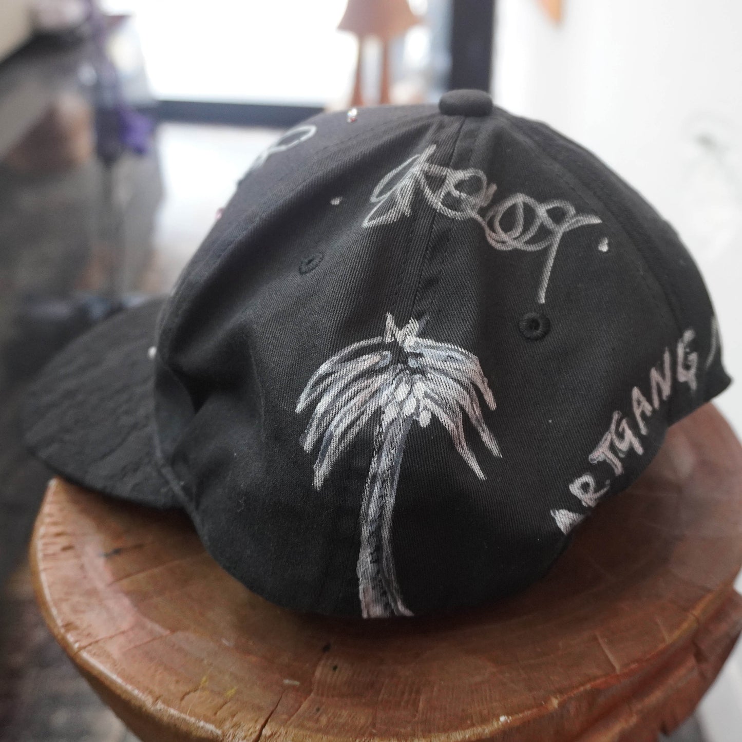 SKOLOCT PAINTED CAP (RHINESTONE)