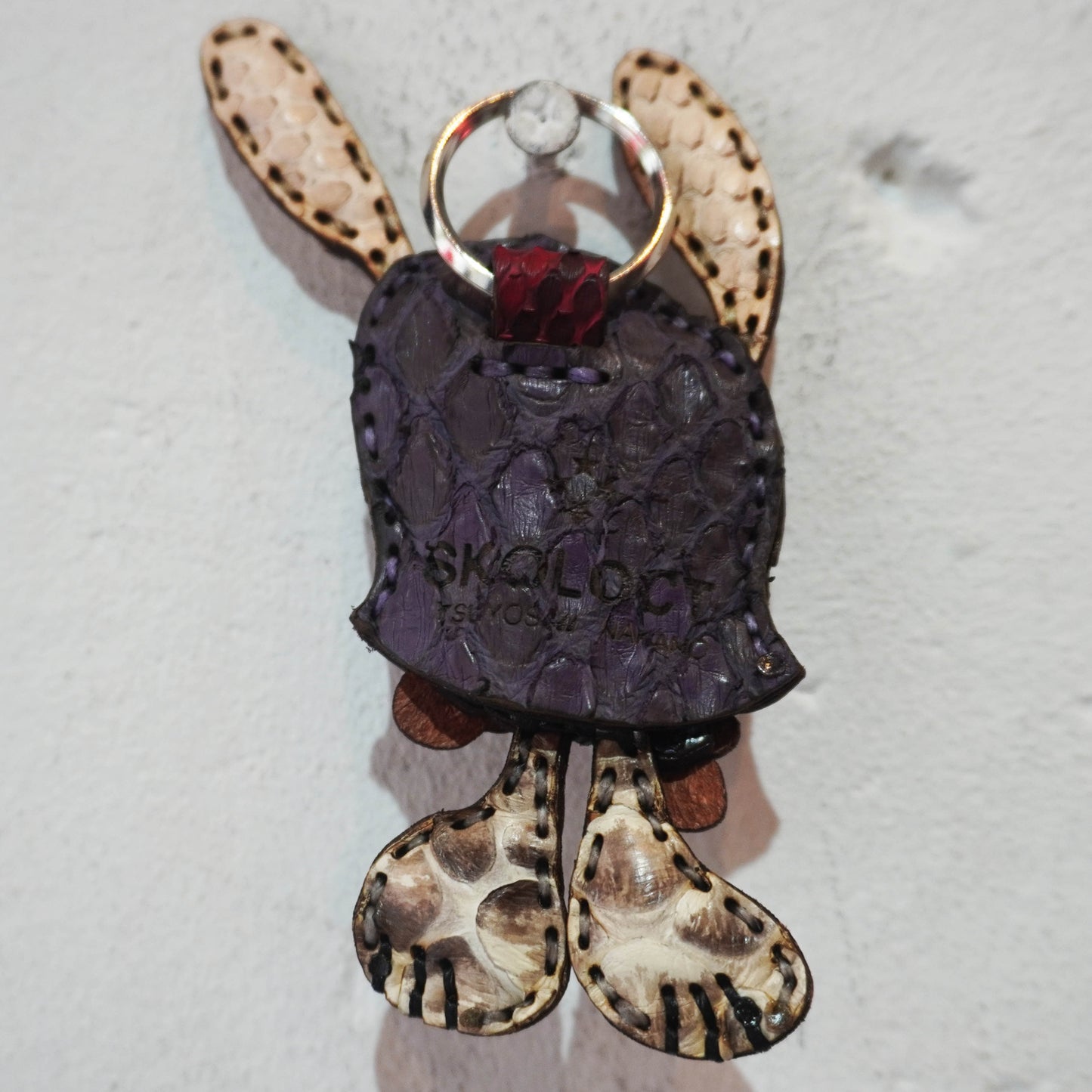 LEATHER KEYCHAIN "SMALL" - PYTHON