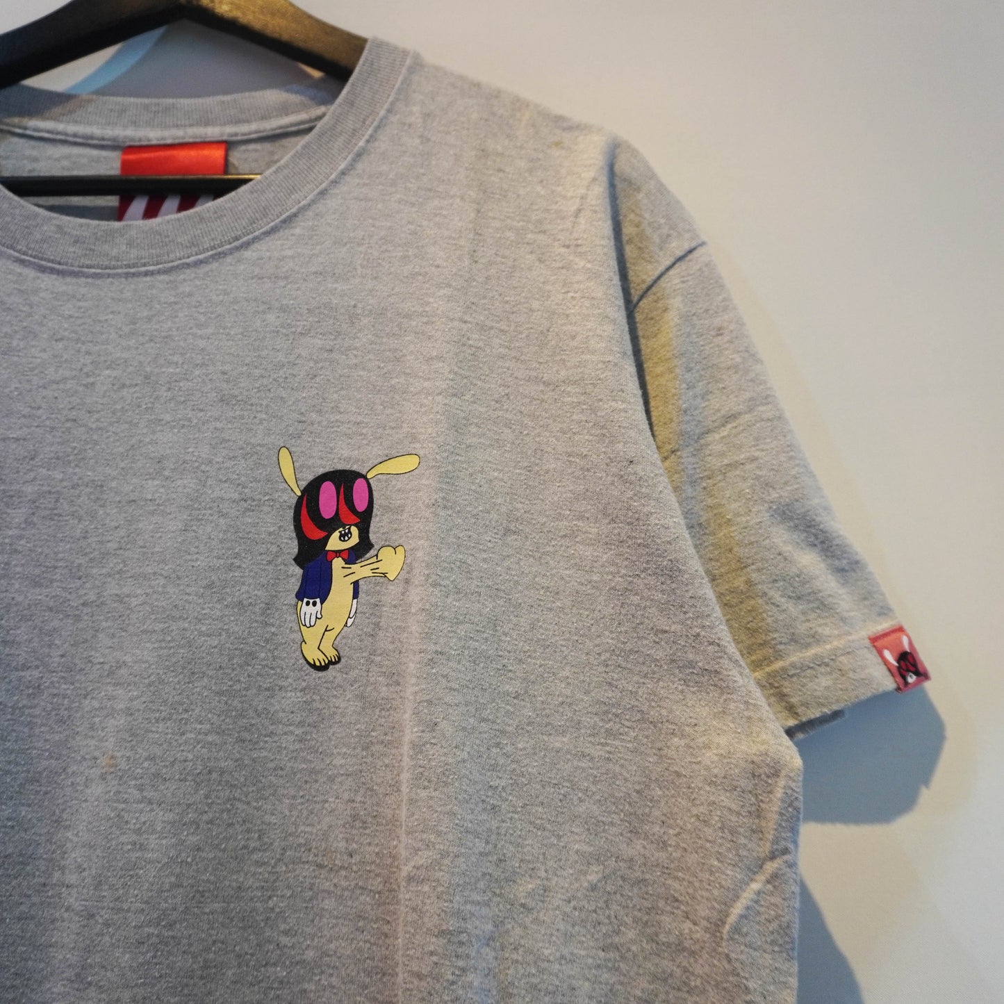 SKOLOCT BURSTING HEART T-SHIRT (L)