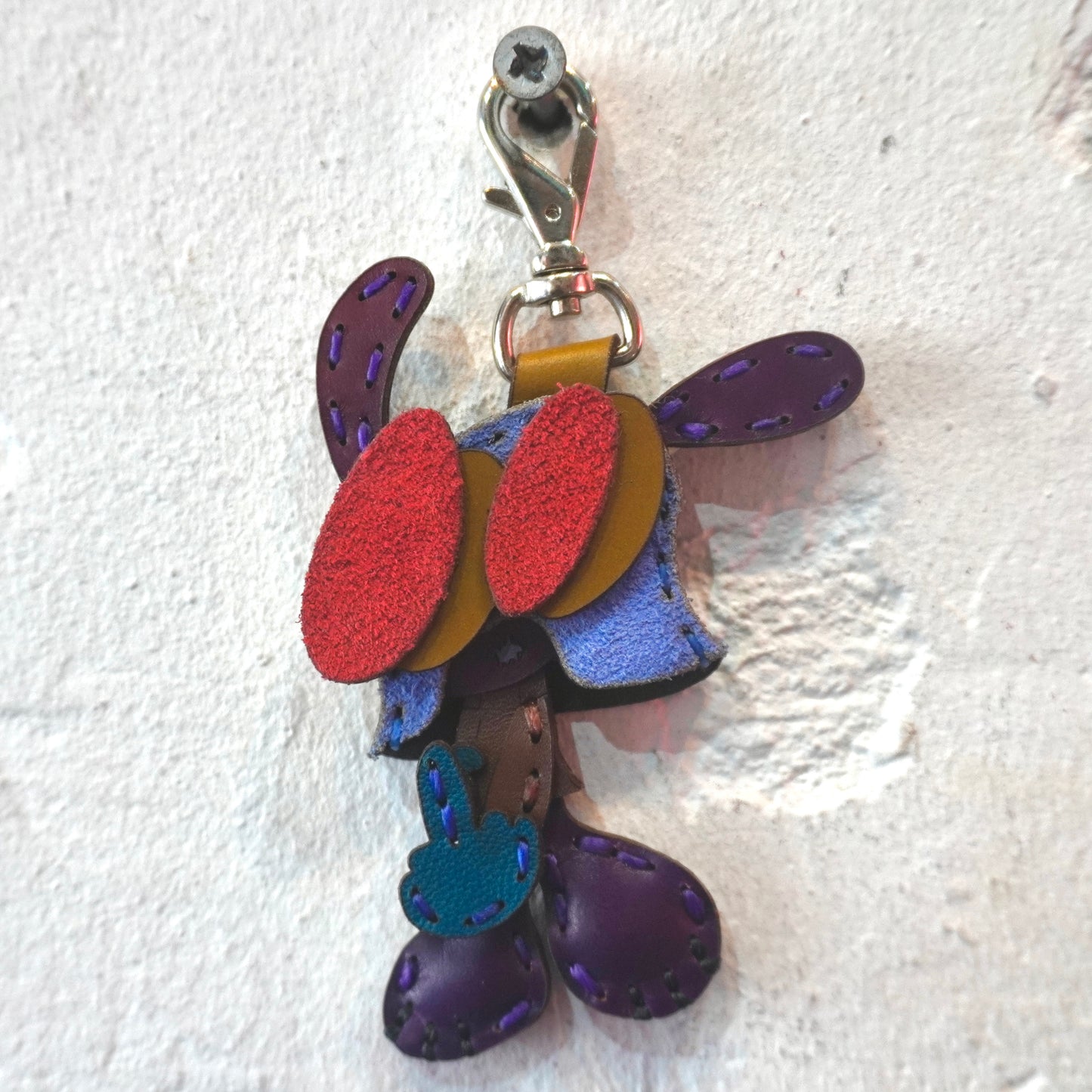 LEATHER KEYCHAIN "FINGER" (COLORS v2)