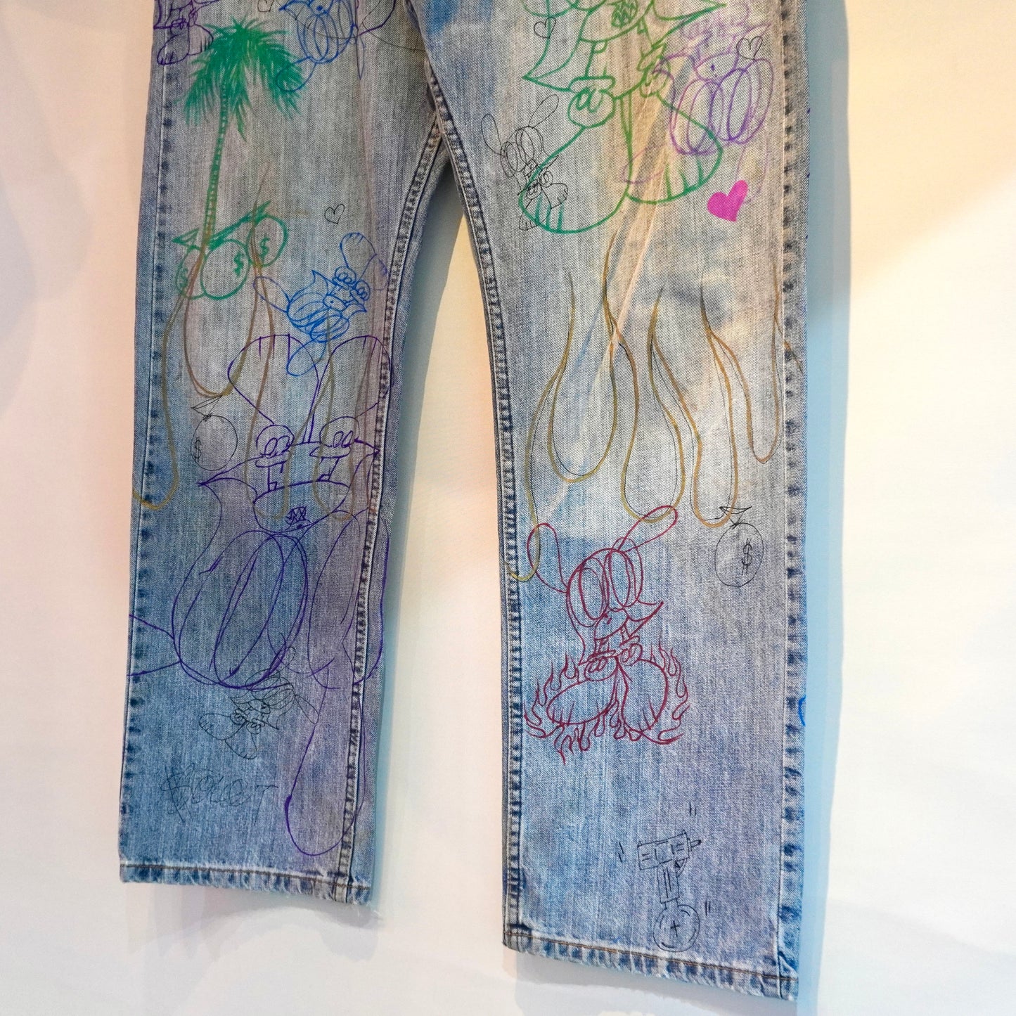SKOLOCT HAND-DRAWN DENIM - (40)