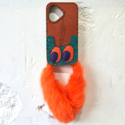LEATHER PHONE CASE - iPhone 17