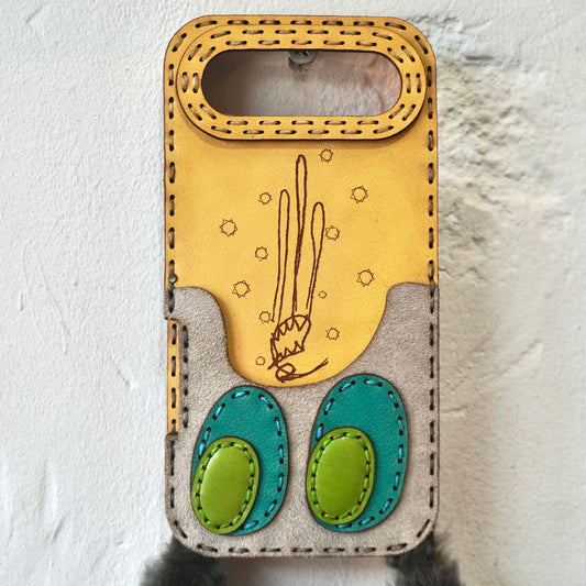 LEATHER PHONE CASE - iPhone 17 AIR