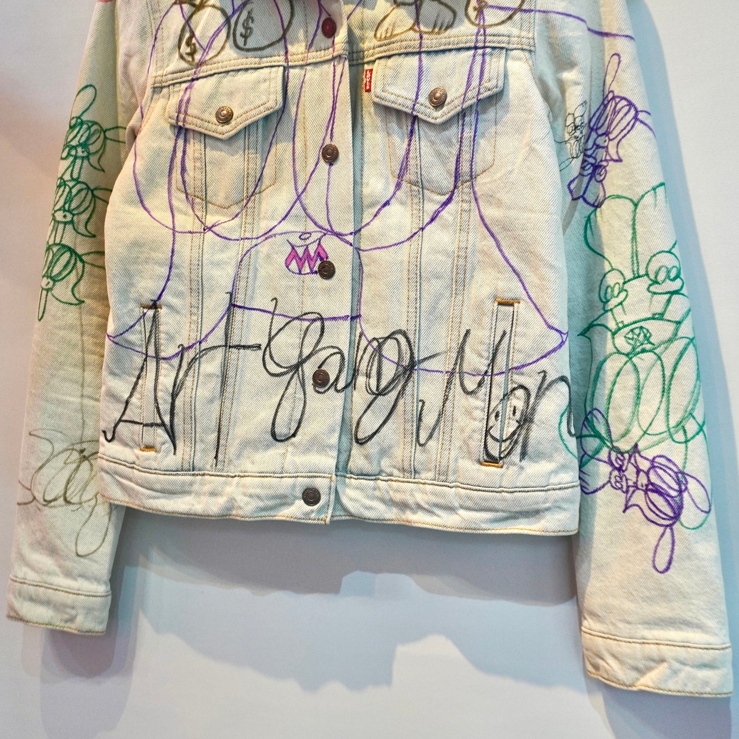 SKOLOCT HAND-DRAWN REWORKED DENIM JACKET (S)