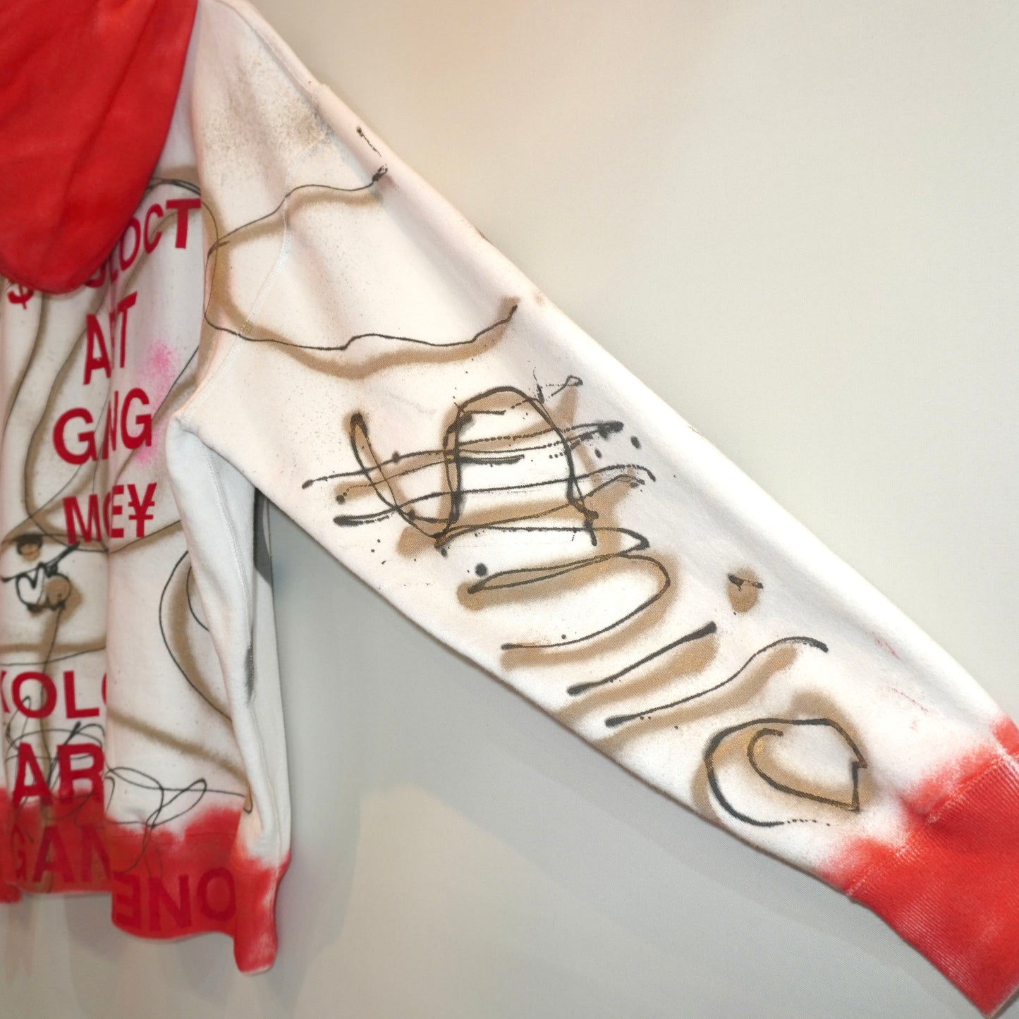 SKOLOCT SPRAY PAINTED ZIP HOODIE (XL)