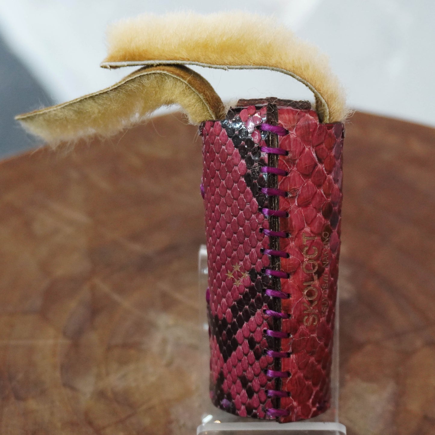 SKOLOCT LIGHTER CASE - PYTHON