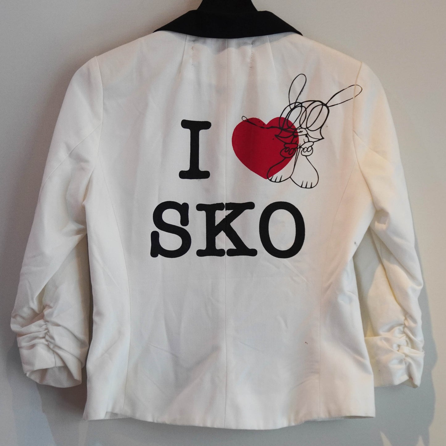 LOVE SKO REMAKE BLAZER