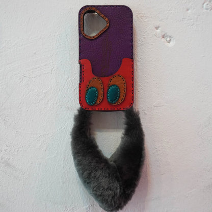 LEATHER PHONE CASE - iPhone 16