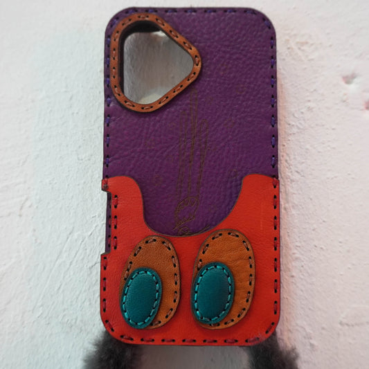 LEATHER PHONE CASE - iPhone 16