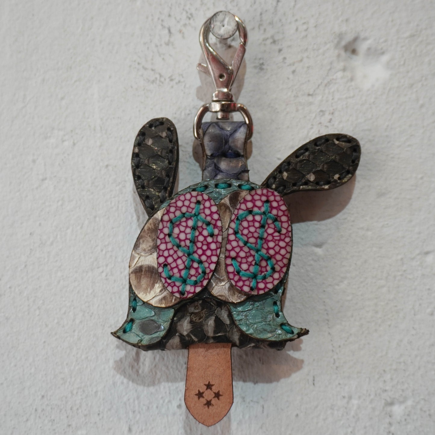 LEATHER KEY COVER - DOLLAR EYES/PYTHON