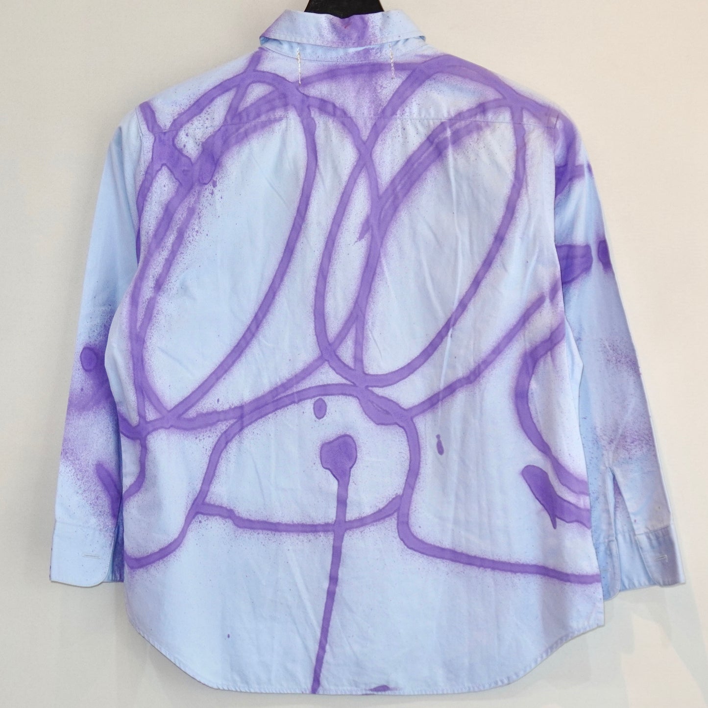 SKOLOCT SPRAY PAINTED REMAKE SHIRT