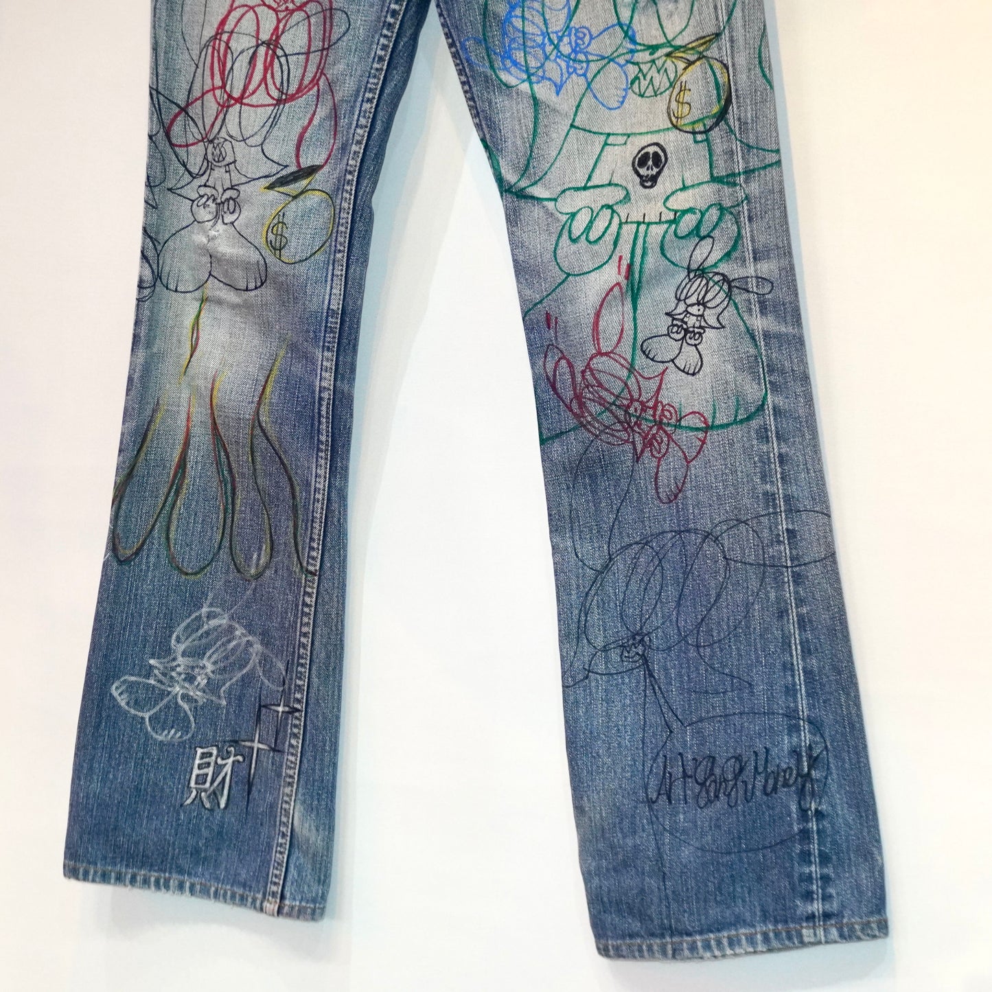 SKOLOCT HAND-DRAWN DENIM - (28)