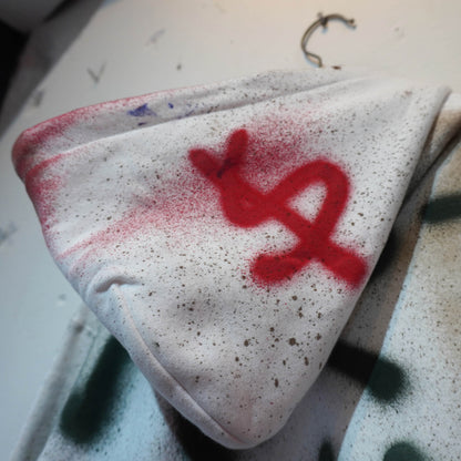 SKOLOCT SPRAY PAINTED ZIP HOODIE (L)