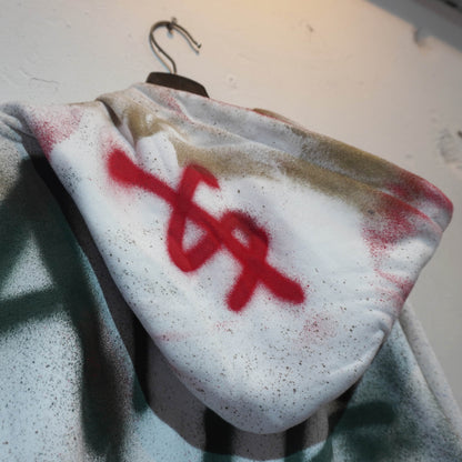 SKOLOCT SPRAY PAINTED ZIP HOODIE (L)