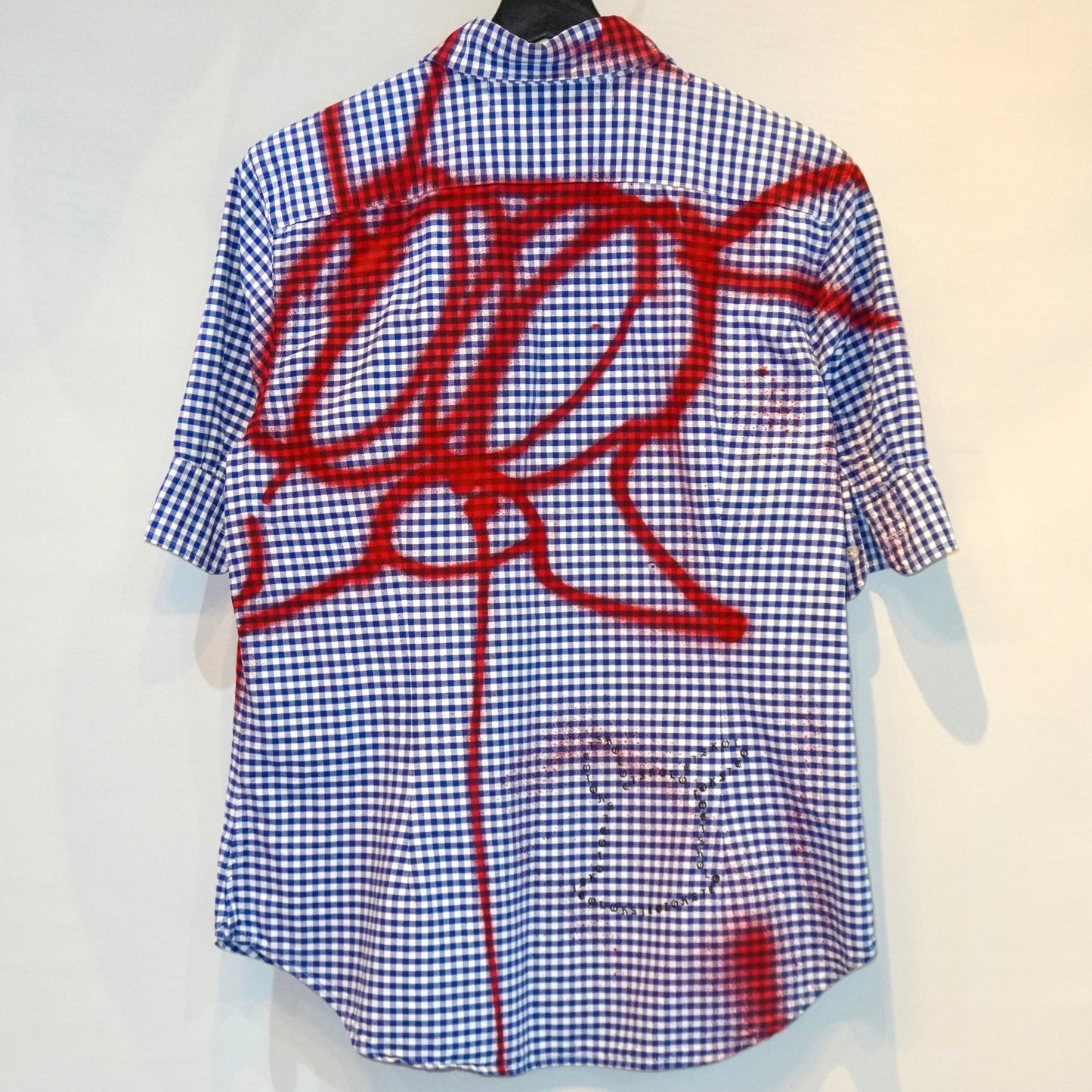 SKOLOCT SPRAY PAINTED REMAKE SHIRT