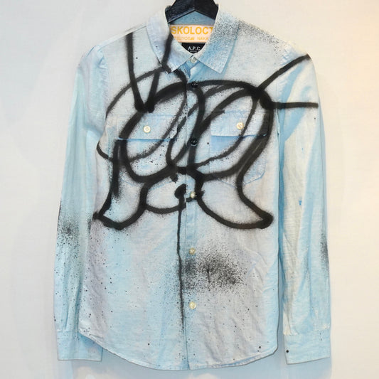 SKOLOCT SPRAY PAINTED REMAKE SHIRT (XS)