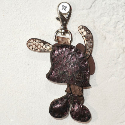 LEATHER KEYCHAIN "FINGER" - PYTHON