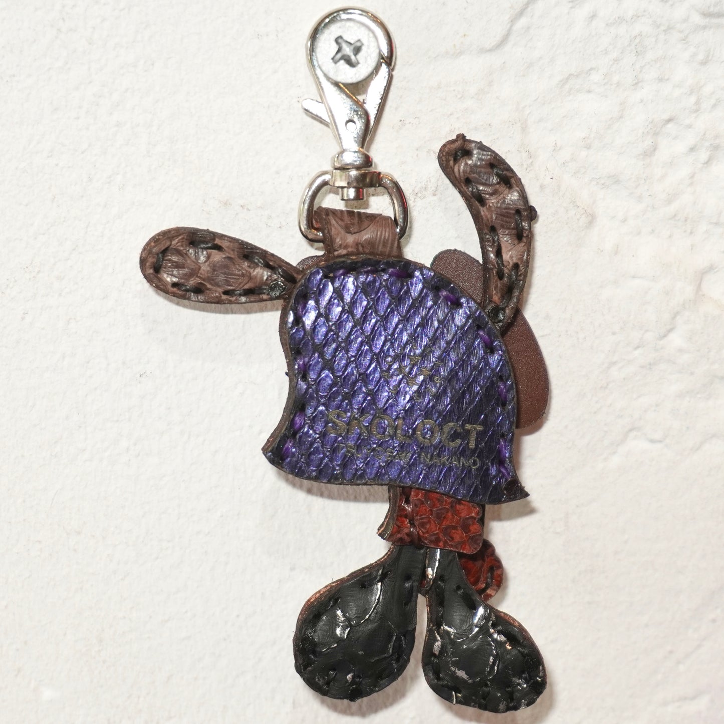 LEATHER KEYCHAIN "FINGER" - PYTHON