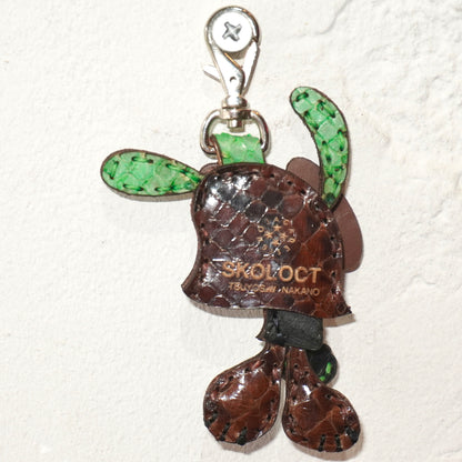 LEATHER KEYCHAIN "FINGER" - PYTHON