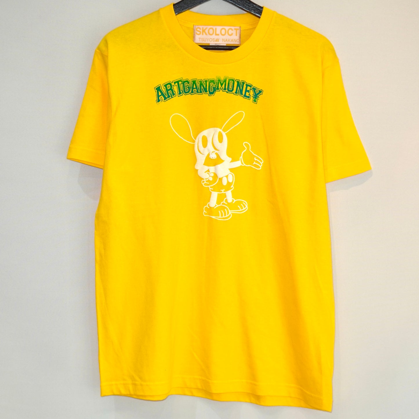 SKOLOCT SKOCKY W/ SLOGAN T-SHIRT (YELLOW)