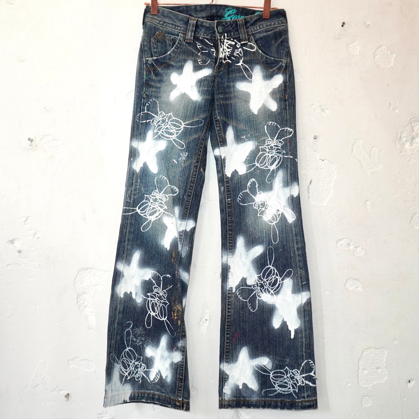 SKOLOCT SPRAY PAINTED JEANS - 28
