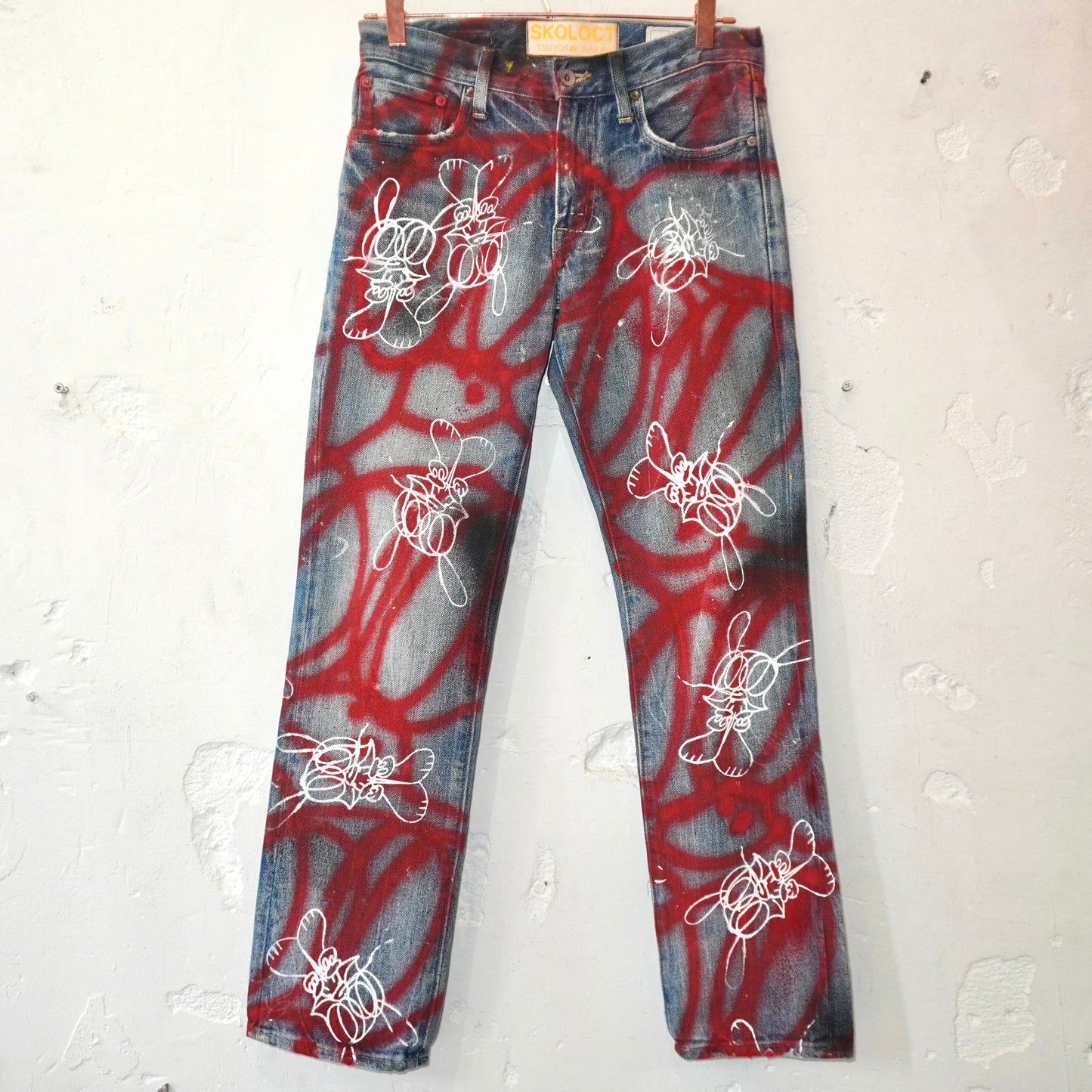 SKOLOCT SPRAY PAINTED JEANS - 29