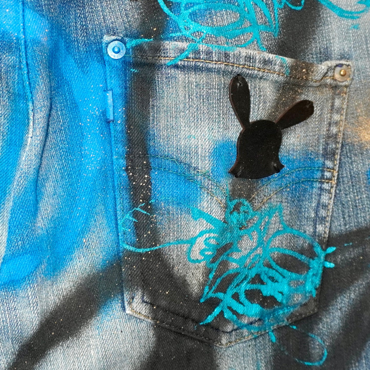 SKOLOCT SPRAY PAINTED JEANS - 30