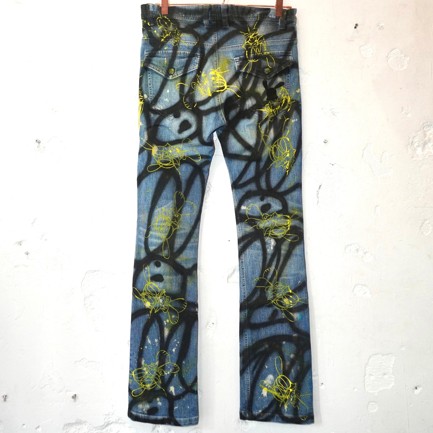 SKOLOCT SPRAY PAINTED JEANS - 30