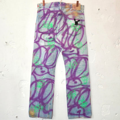 SKOLOCT SPRAY PAINTED JEANS - 32