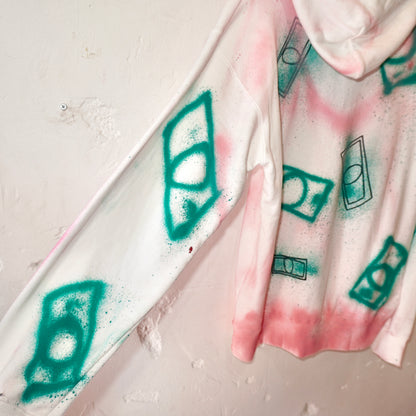 SKOLOCT SPRAY PAINTED REMAKE HOODIE (XL)